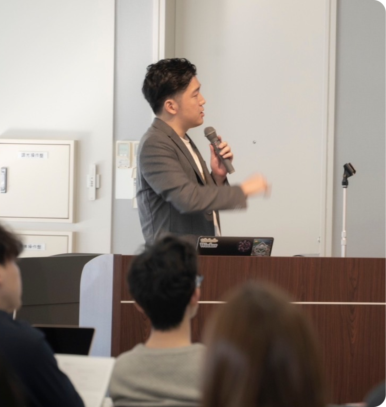 代表　尾崎邦明